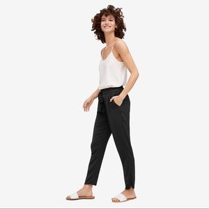 NWT The Reset Weekend Pant